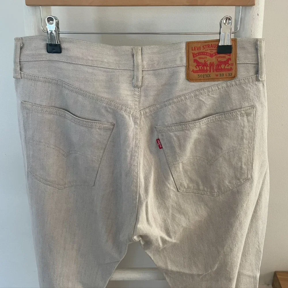 Vintage Grey Levis - Picture 4 of 6